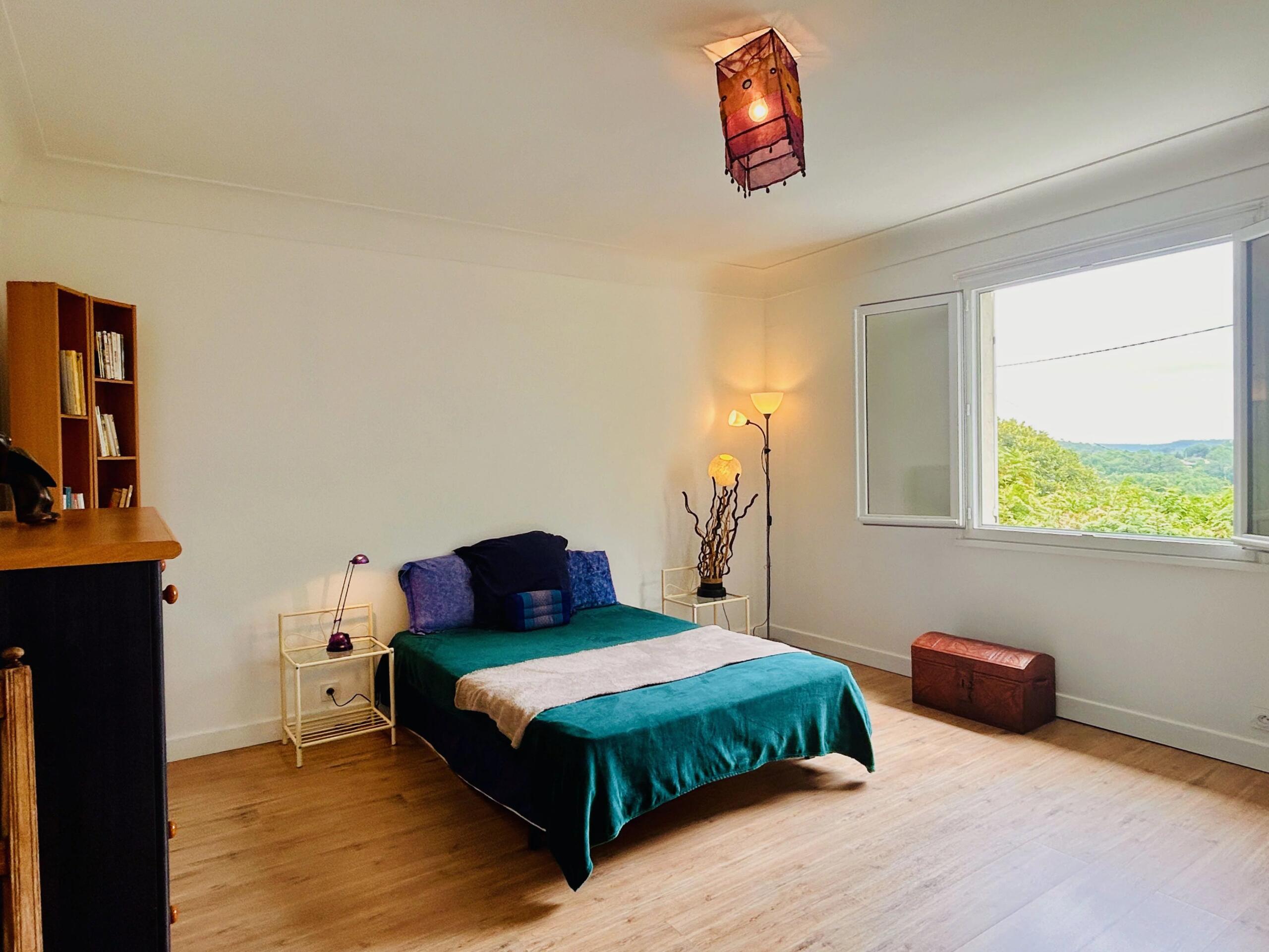 3-bed Sarlat house with Views and Building Plot, Aquitaine – France – BVI81142