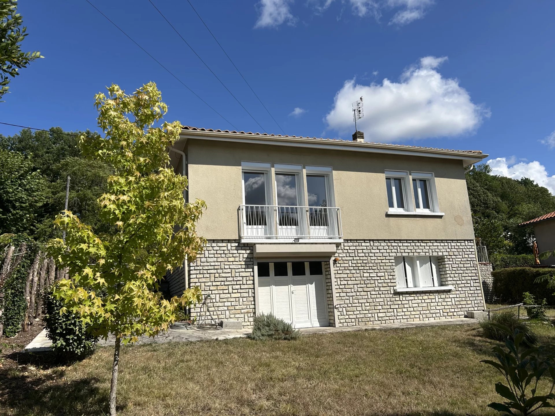 Charming 2-Bedroom Village House in Chalais, France, Poitou-Charentes – France – BVI82333
