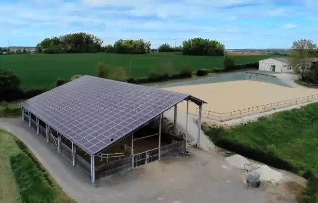 Modern house and Equestrian Centre on 20 Hectares of Land, Poitou-Charentes – France – BVI82052