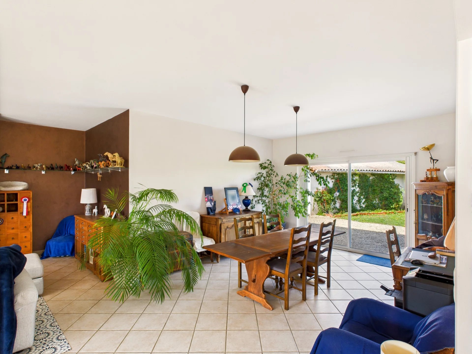 Modern house and Equestrian Centre on 20 Hectares of Land, Poitou-Charentes – France – BVI82052