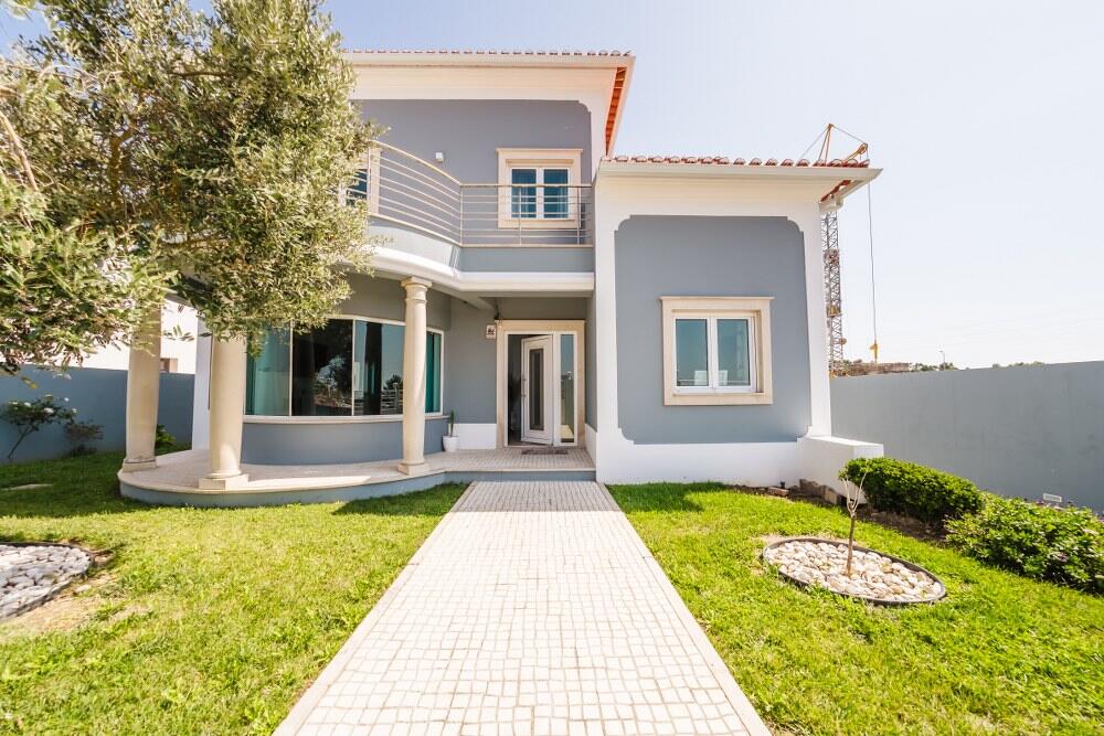 3+1 bedroom villa in Caldas da Rainha
