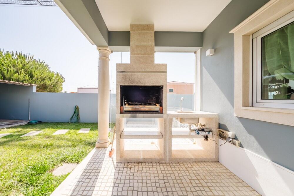 3+1 bedroom villa in Caldas da Rainha