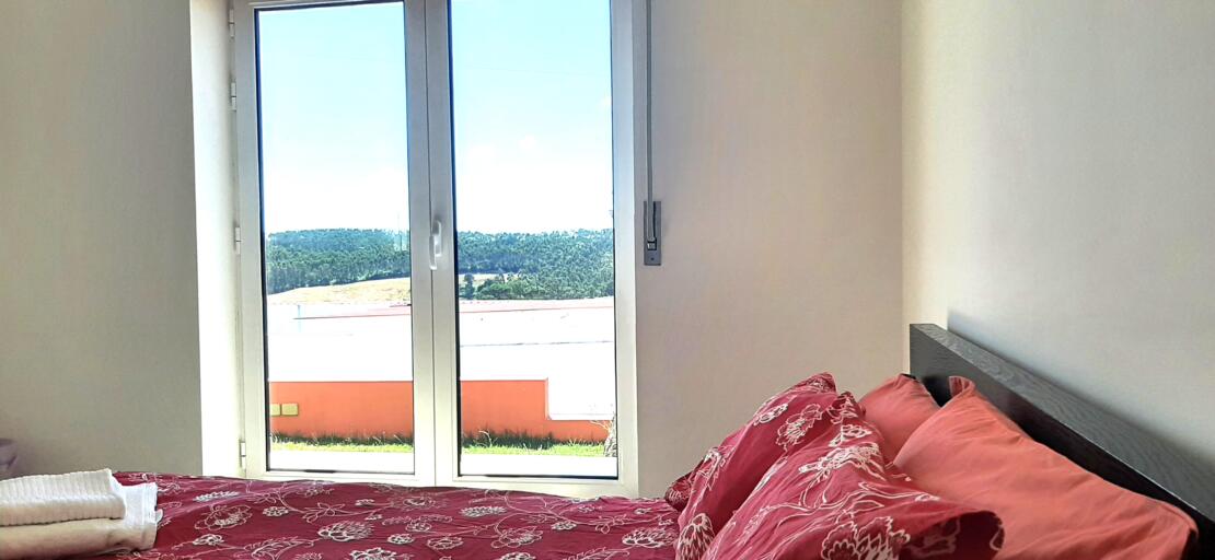 Single storey 3 bedroom villa with pool near Caldas da Rainha