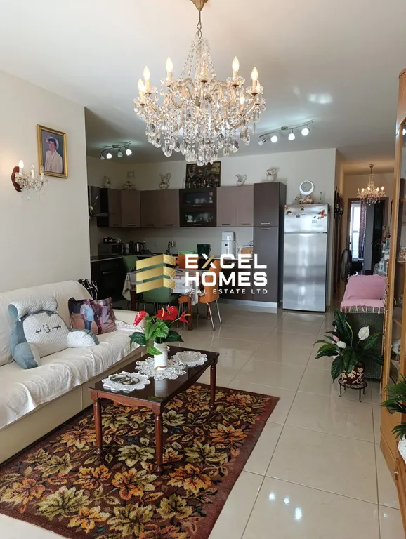 3 bedroom Penthouse in Zabbar, Malta – 63850