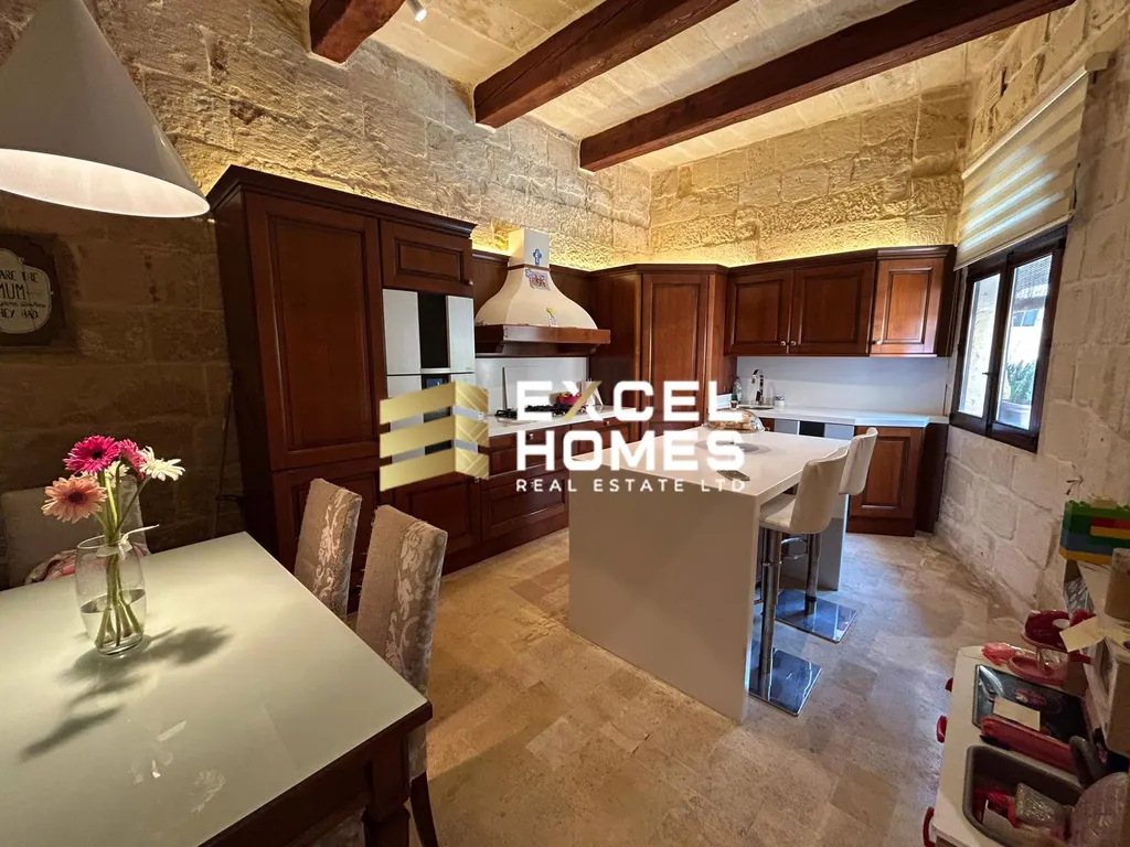 4 bedroom Character House in Zejtun, Malta – 63832