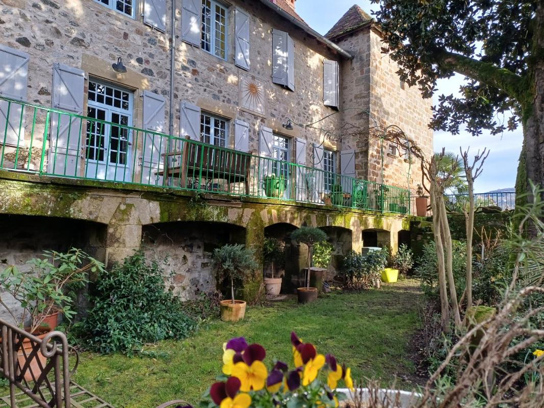 6 bedroom maison bourgeoise in Beaulieu Sur Dordogne, Corrèze, France – 23C35C3CDA814A3D