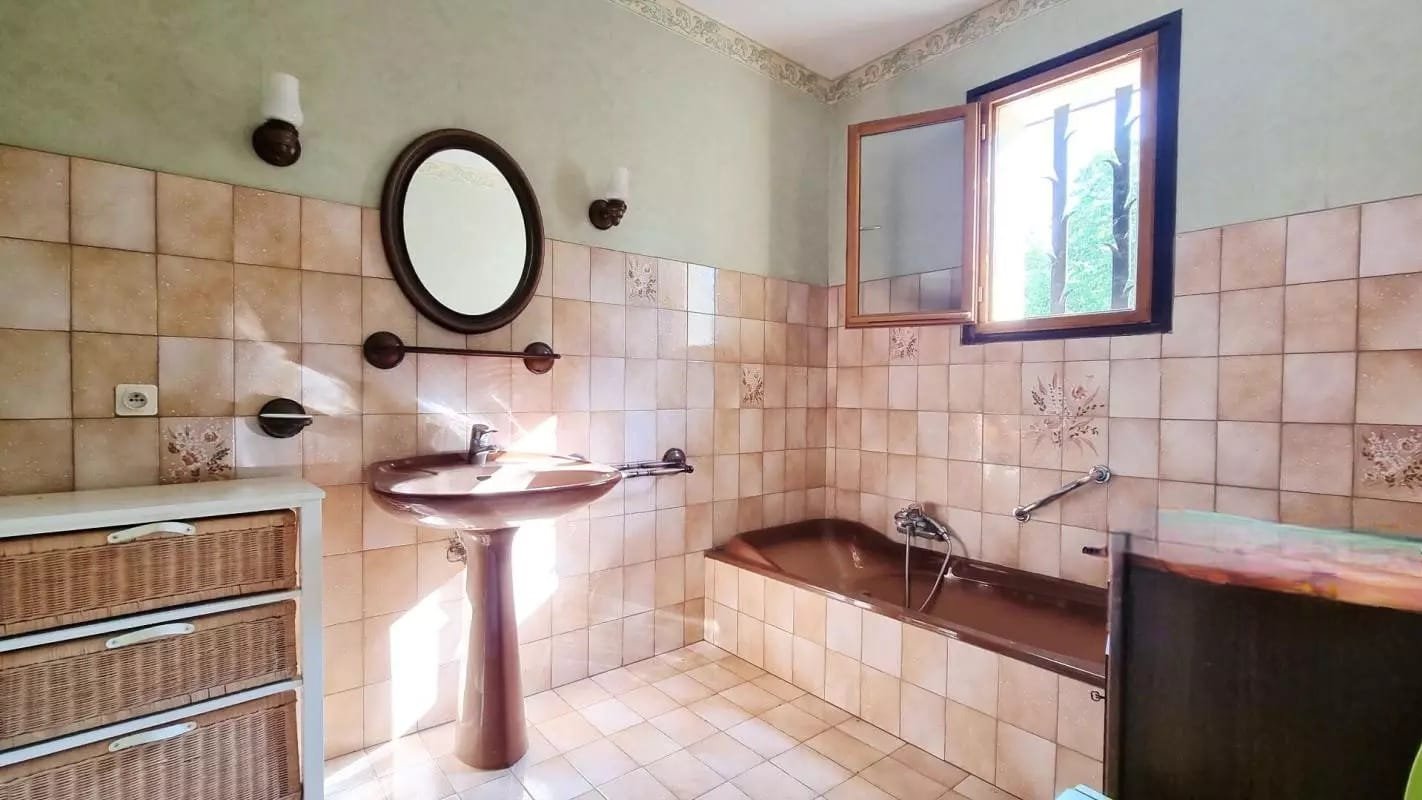3 bedroom maison in Milhac D’auberoche, Dordogne, France