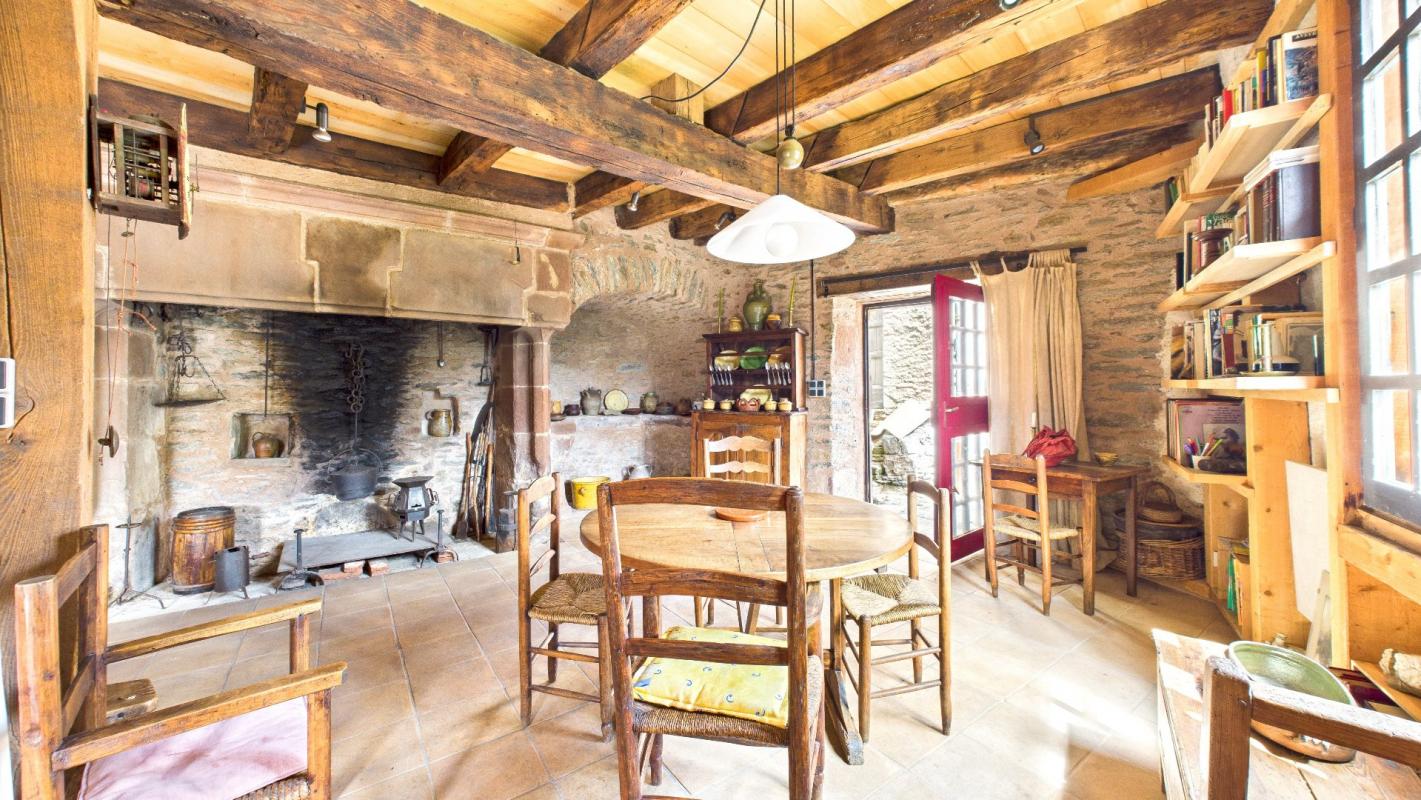 4 bedroom maison en pierres in Conques, Aveyron, France – A5FA5DC5E4EC4576