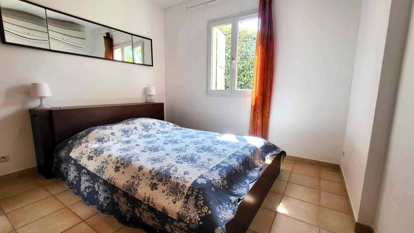 t2 in L’isle Sur La Sorgue, Vaucluse, France – 33E2C0E36B2743FD