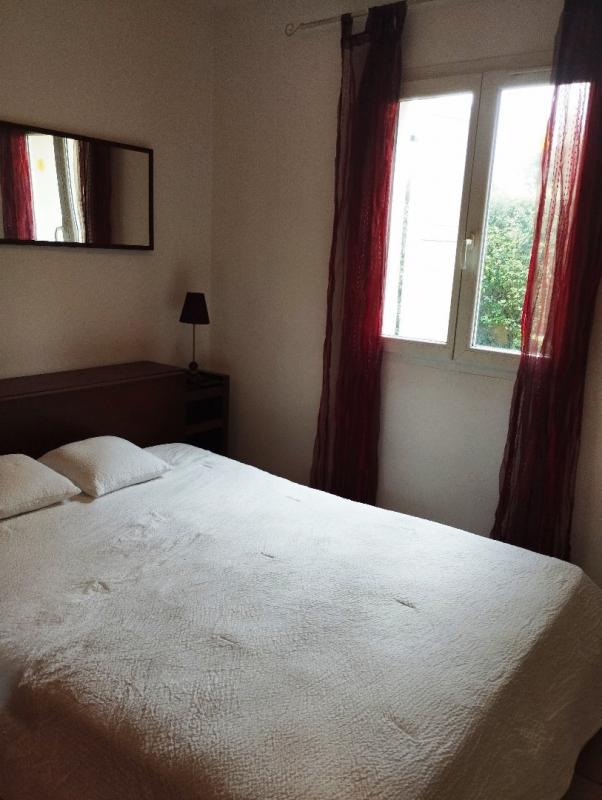 t2 in L’isle Sur La Sorgue, Vaucluse, France – C87A671B467244E6