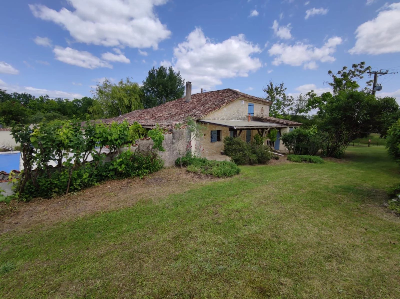 Elegant Home with Pool, Guest house and Far-Reaching Views, Aquitaine – France – BVI82484