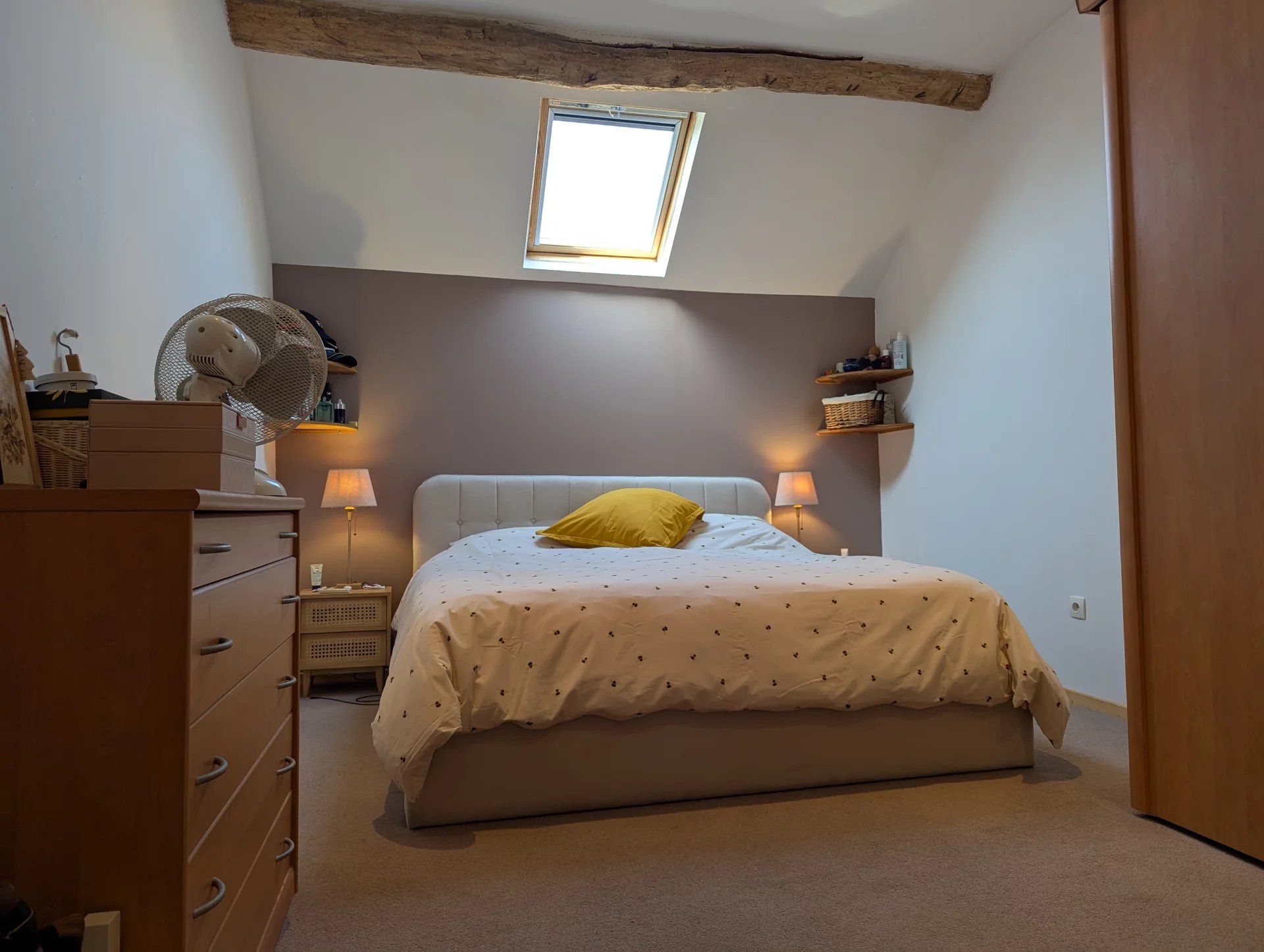 Delightful character property with pool in the Vienne, Poitou-Charentes – France – BVI81795