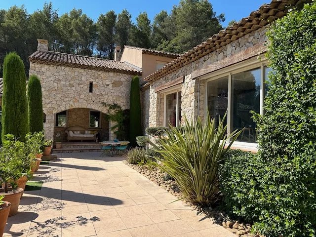 Propriété d’exception aux portes d’Auriol, Provence-Alpes-Côte d’Azur – France – BVI82175