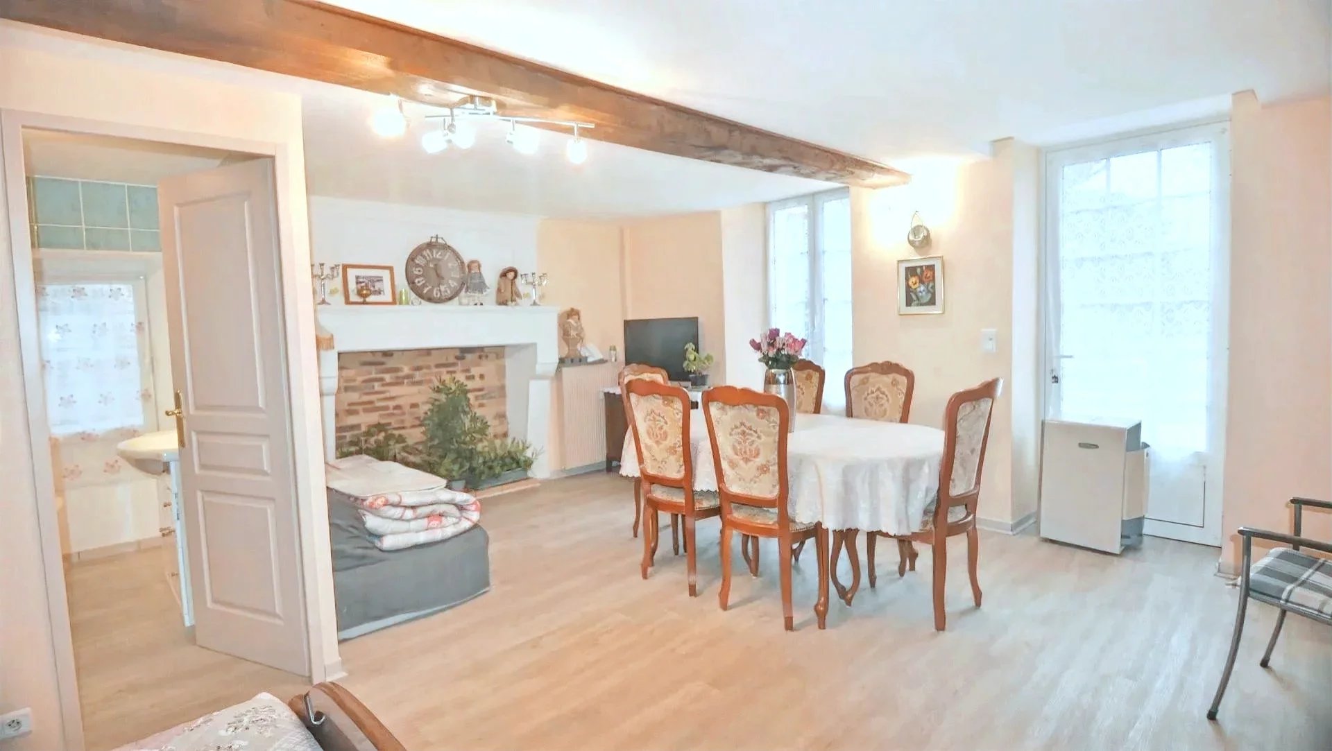 Longère  de180 m² – 3 bedrooms – 1410 m² land, Poitou-Charentes – France – BVI78549