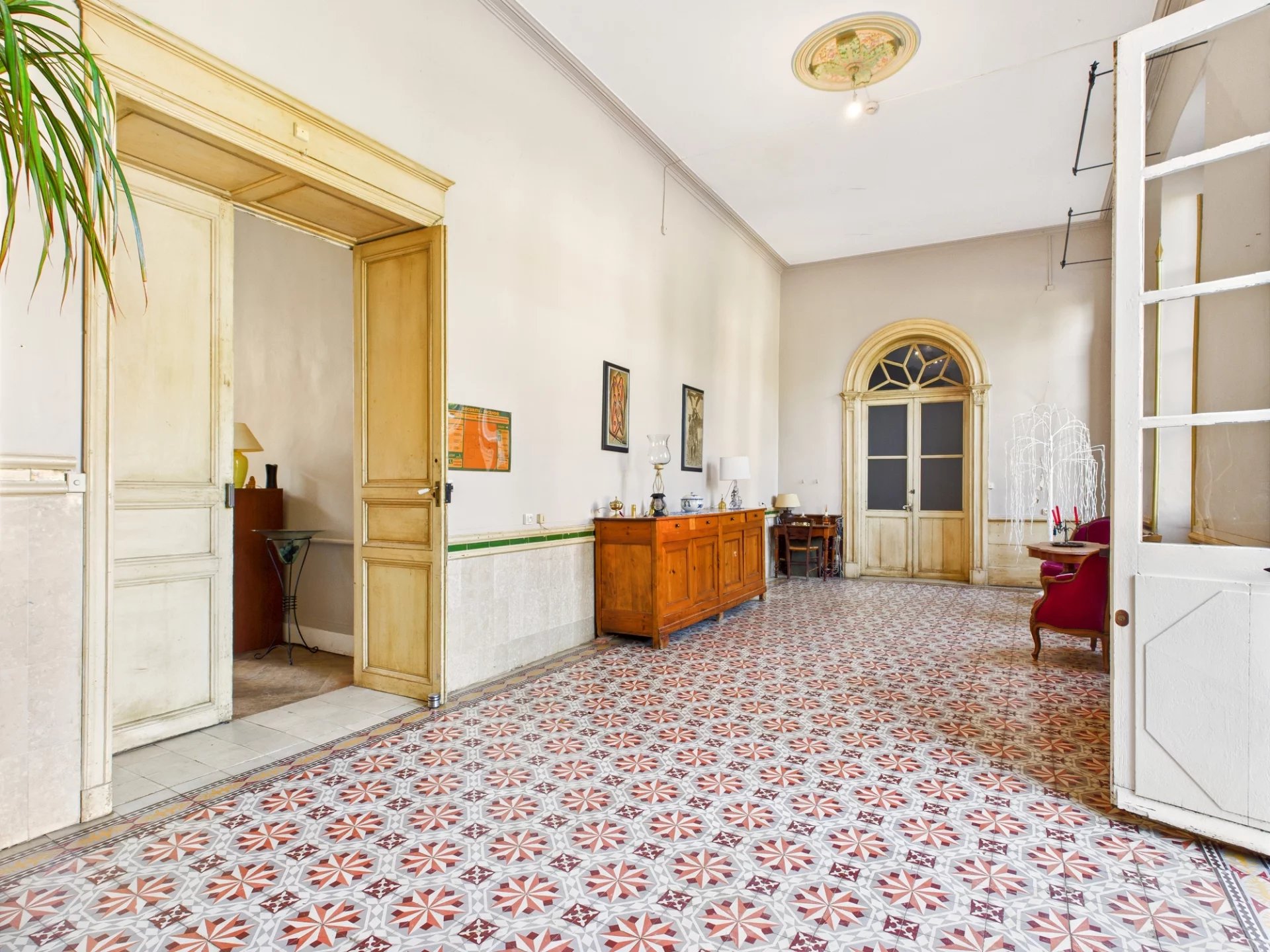 Exceptional Château – Ready to Live, Full of Potential, Midi-Pyrénées – France – BVI79837