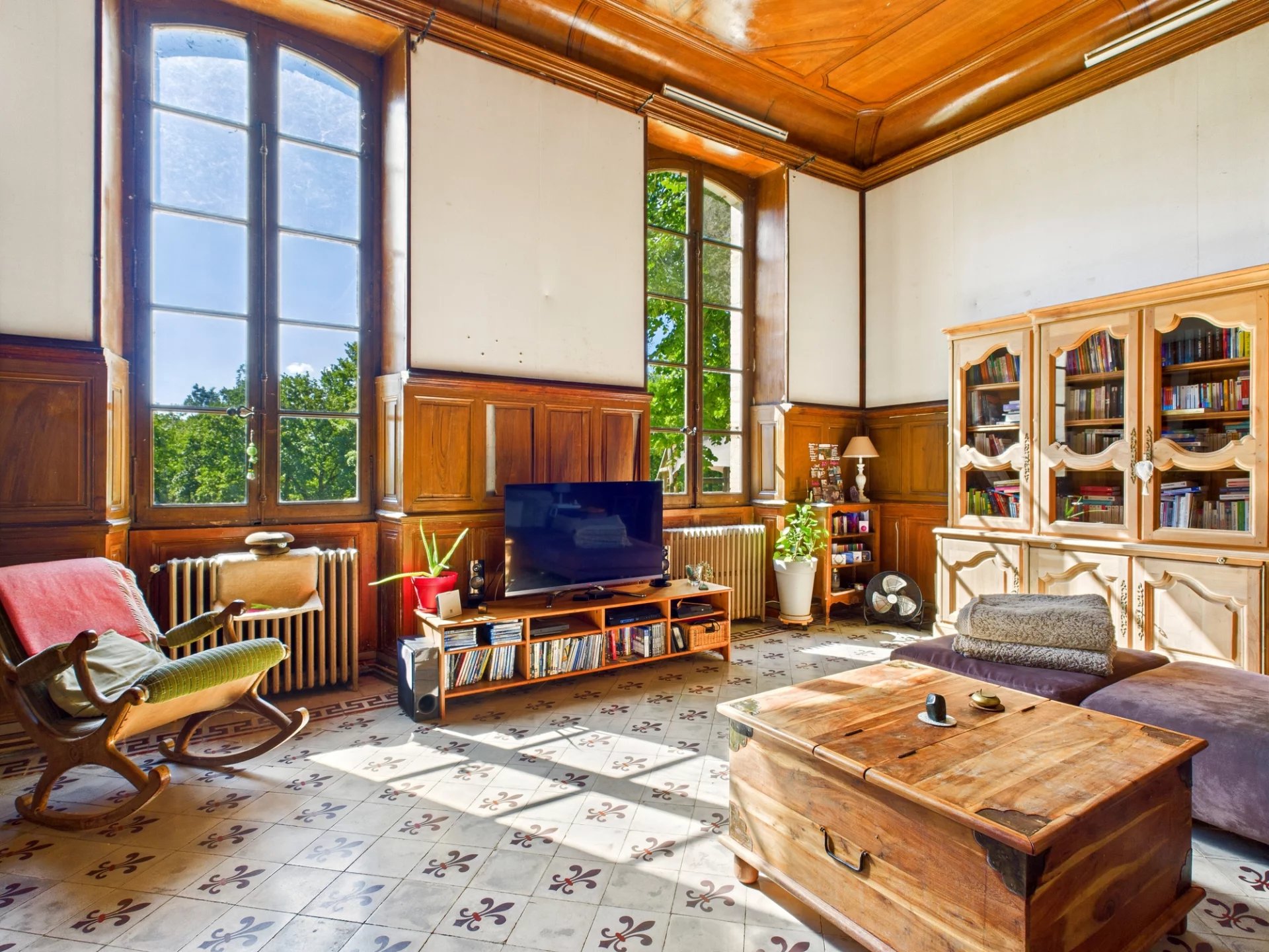 Exceptional Château – Ready to Live, Full of Potential, Midi-Pyrénées – France – BVI79837