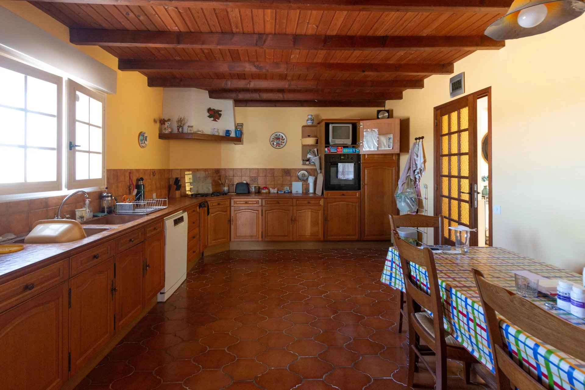 Spacious country house with pool near Cognac, Poitou-Charentes – France – BVI66195