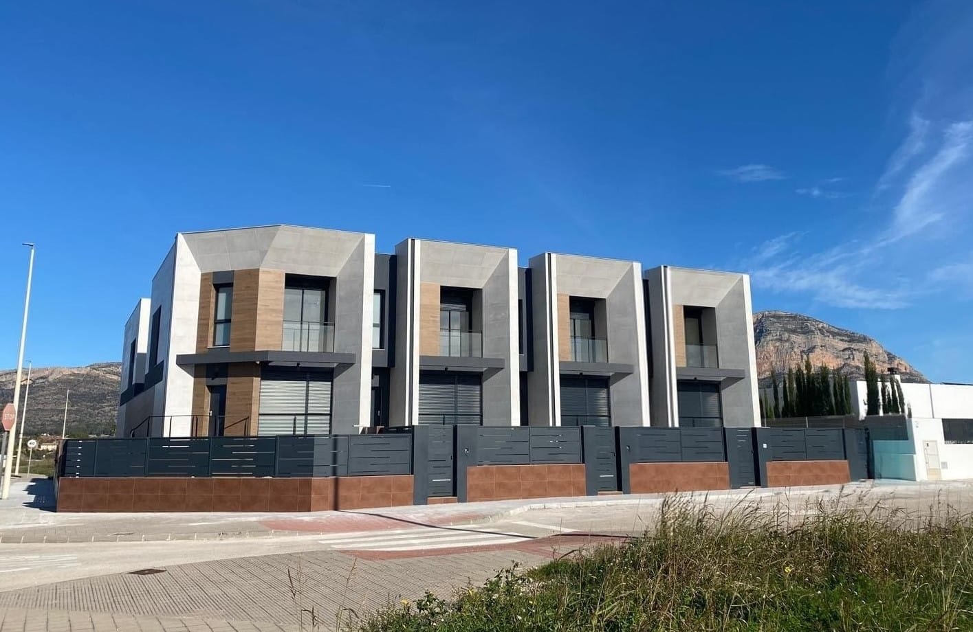 3 bedroom Townhouse in Gata De Gorgos, Spain – FCVP008099