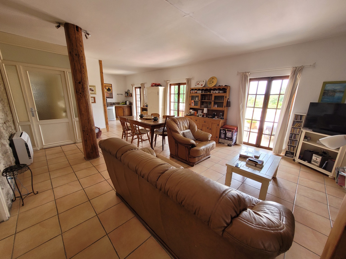 3 bedroom House in Laurens, Herault, France – sal369900e