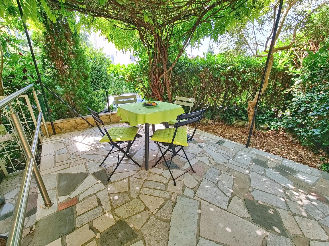 apartment in Malinska-Dubašnica, Croatia – 103463