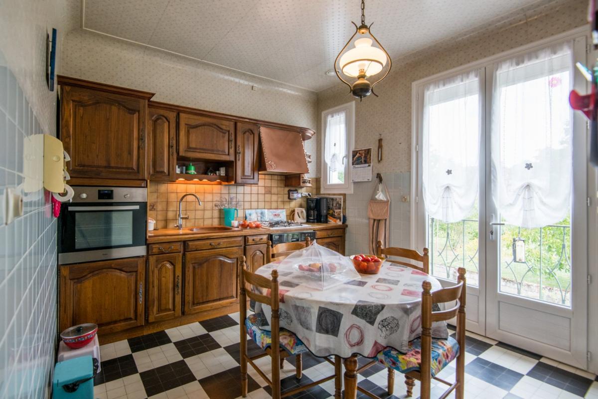 4 bedroom maison individuelle in Saint Cere, Lot, France – 5B9579DC52744053