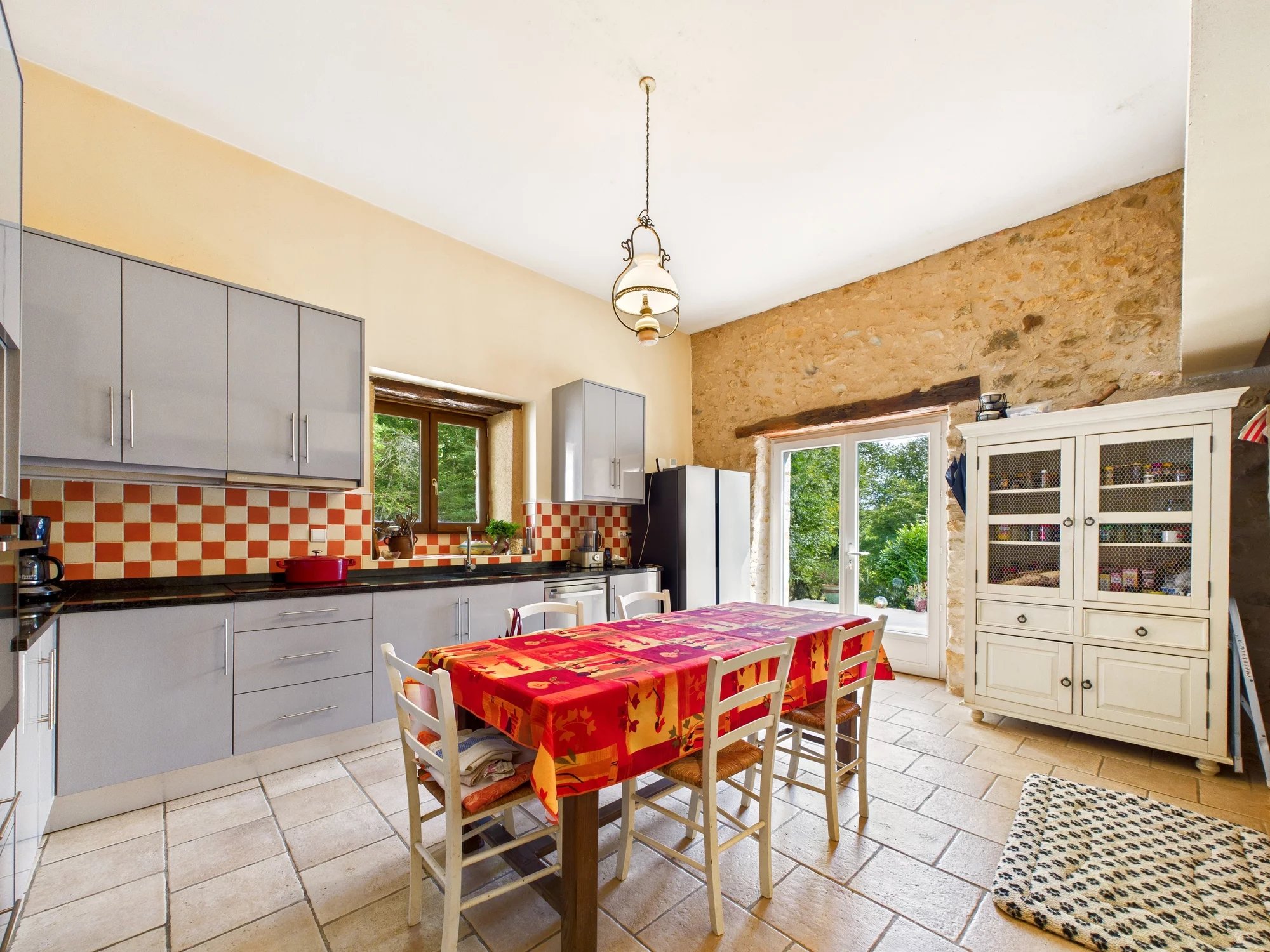 Beautifully renovated stone house, gorgeous pool with a building to renovate, Aquitaine – France – BVI80373