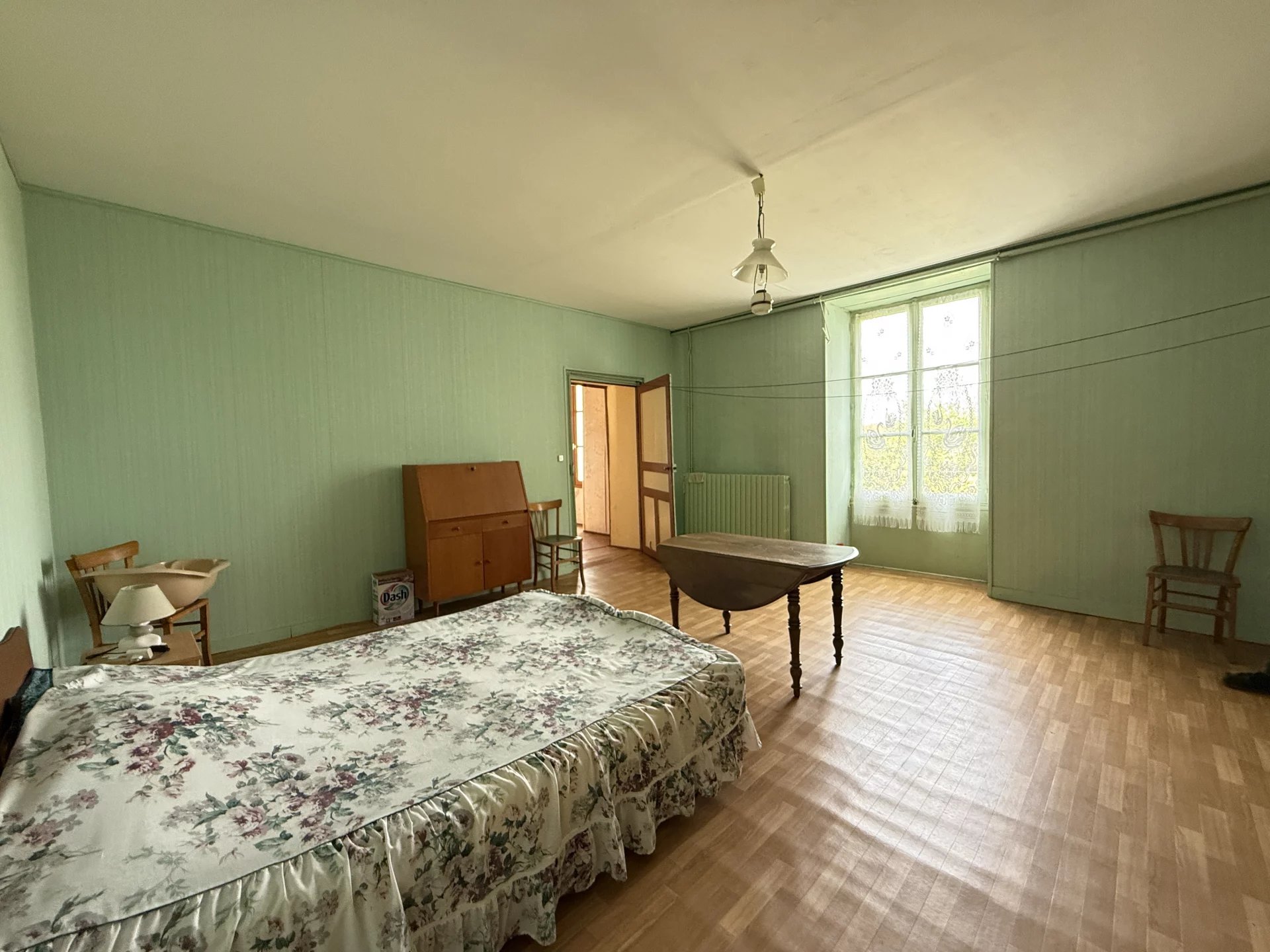 Impressive Maison de Maître offering 7 bedrooms, outbuildings and nearly 2.6 hectares of land, Poitou-Charentes – France – BVI81258