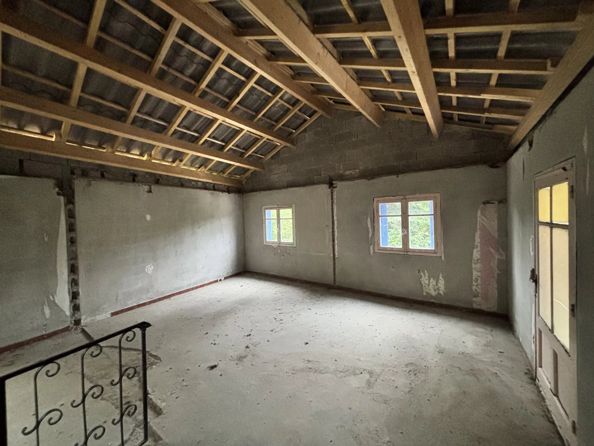 In the heart of the village, Midi-Pyrénées – France – BVI82497