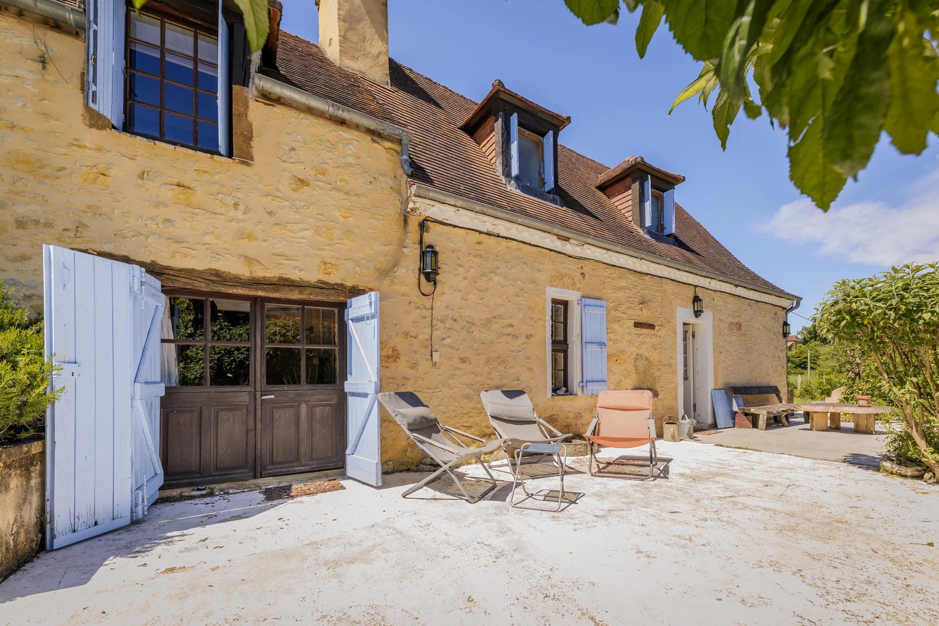 Charming Périgord Stone Cottage with Pool and Countryside Views – Saint-Pompon, Dordogne, Aquitaine – France – BVI79271