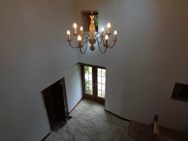 Large characterful 3 bedroom village house with outbuildings, Poitou-Charentes – France – BVI81973