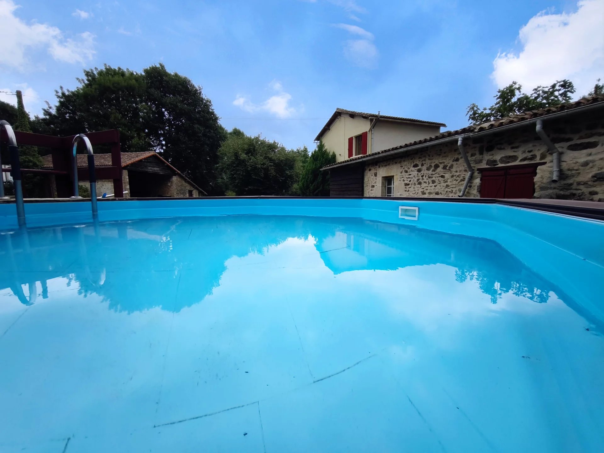 Charming Country Retreat with Authentic Character, Poitou-Charentes – France – BVI82211