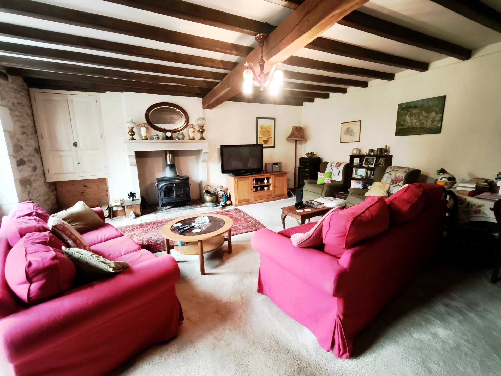 Charming Country Retreat with Authentic Character, Poitou-Charentes – France – BVI82211