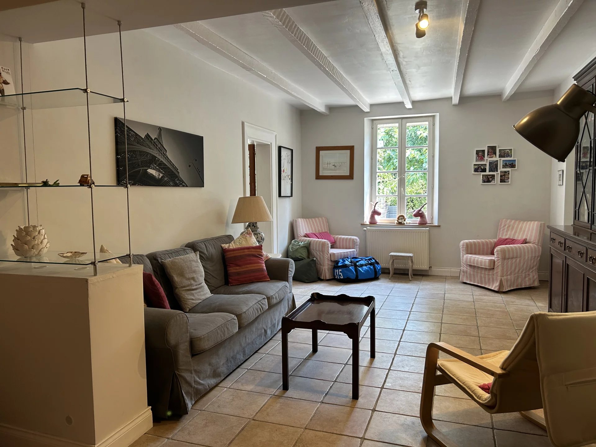 Spacious 6 bed, 5 bath detached residence with pool, Poitou-Charentes – France – BVI81930