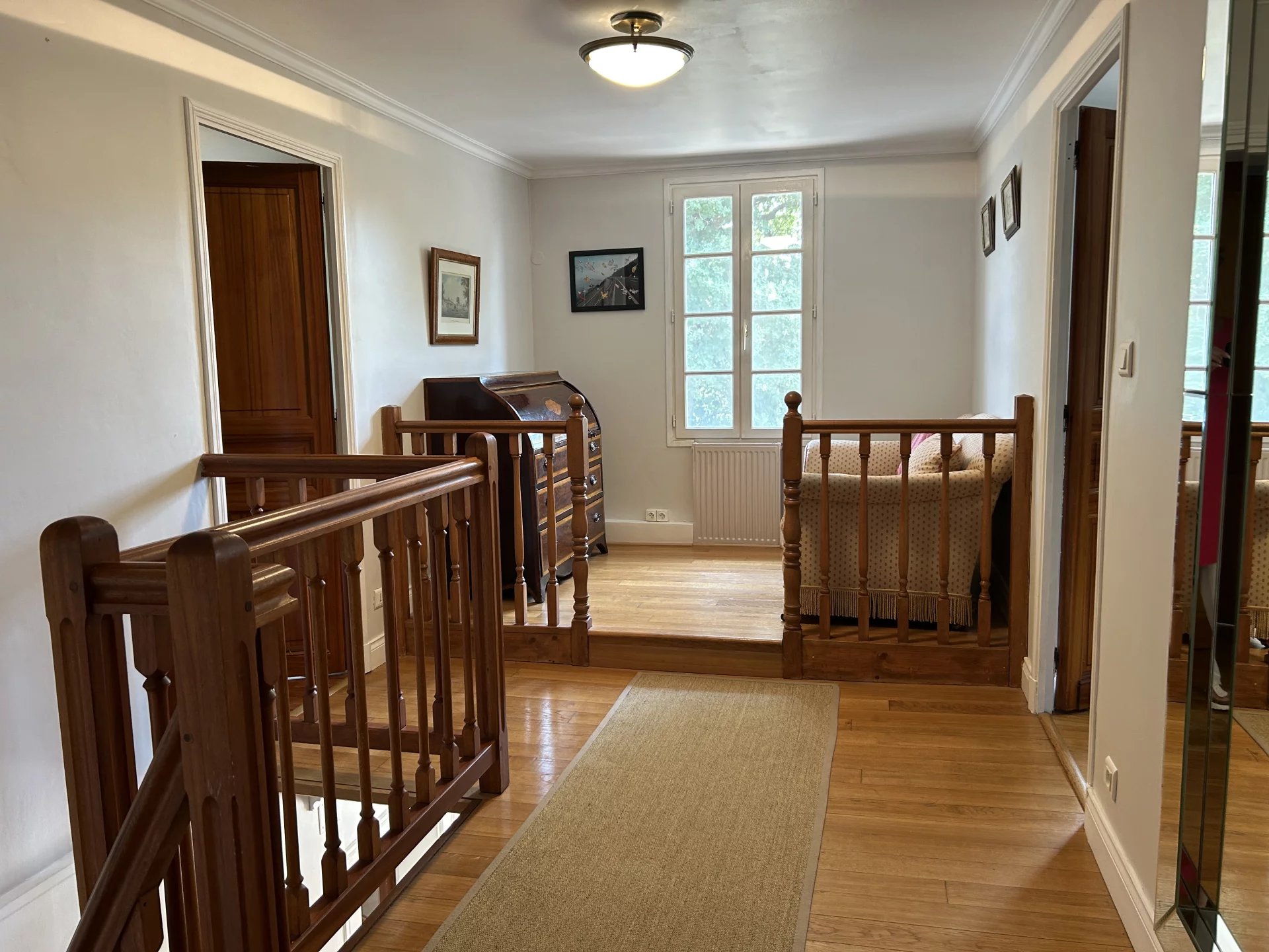 Spacious 6 bed, 5 bath detached residence with pool, Poitou-Charentes – France – BVI81930