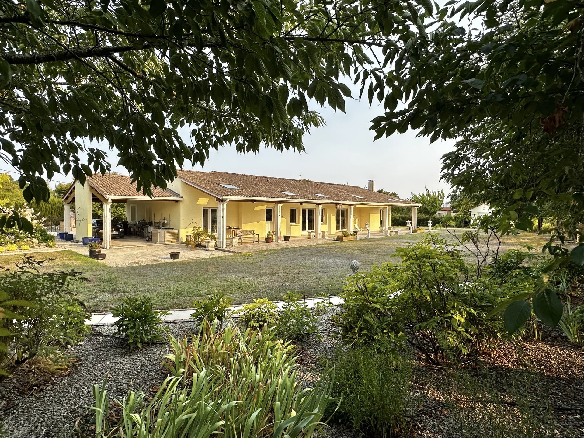 Bright and Spacious Modern Home – All on One Level, Poitou-Charentes – France – BVI82282