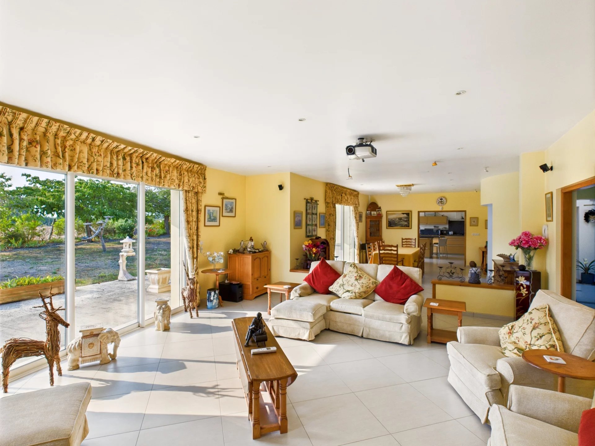 Bright and Spacious Modern Home – All on One Level, Poitou-Charentes – France – BVI82282