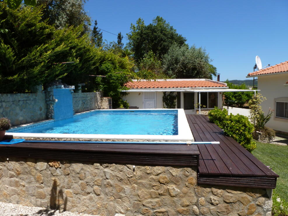 Traditional Portuguese House with Swimming Pool and Stunning Views