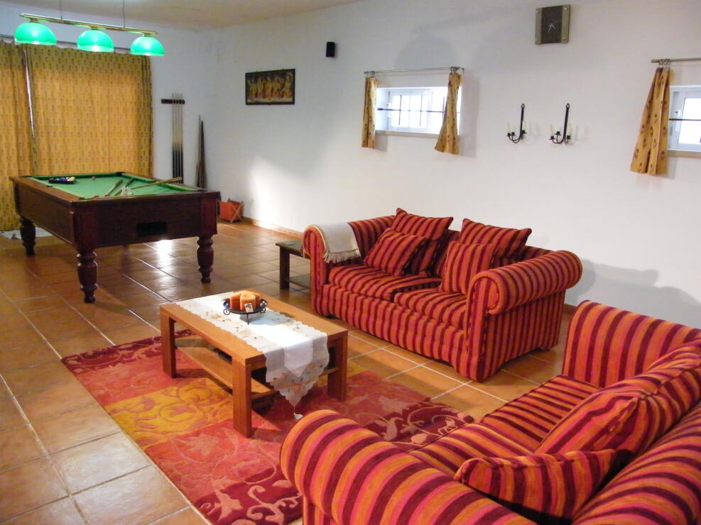 Traditional Portuguese House with Swimming Pool and Stunning Views