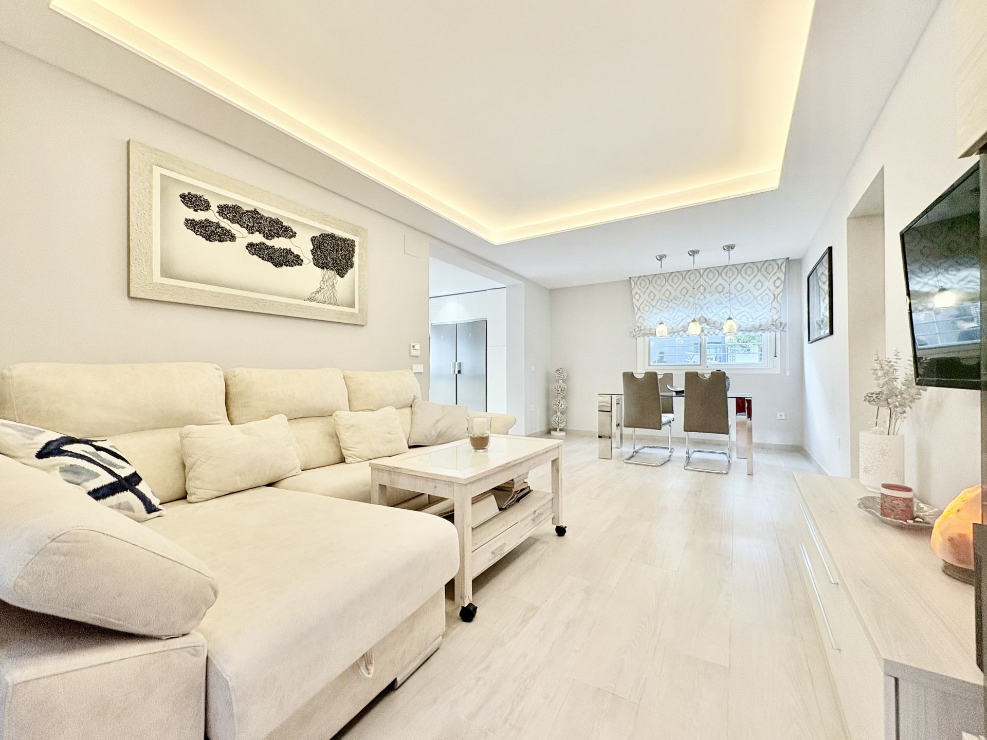 2 bedroom Ground Floor Apartment in Mijas Costa, Malaga, Spain – 428-04800E