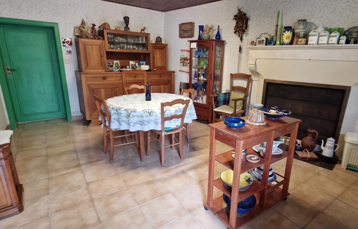 2 bedroom maison en pierres in Saint Gourson, Charente, France – 369209E7719943AD