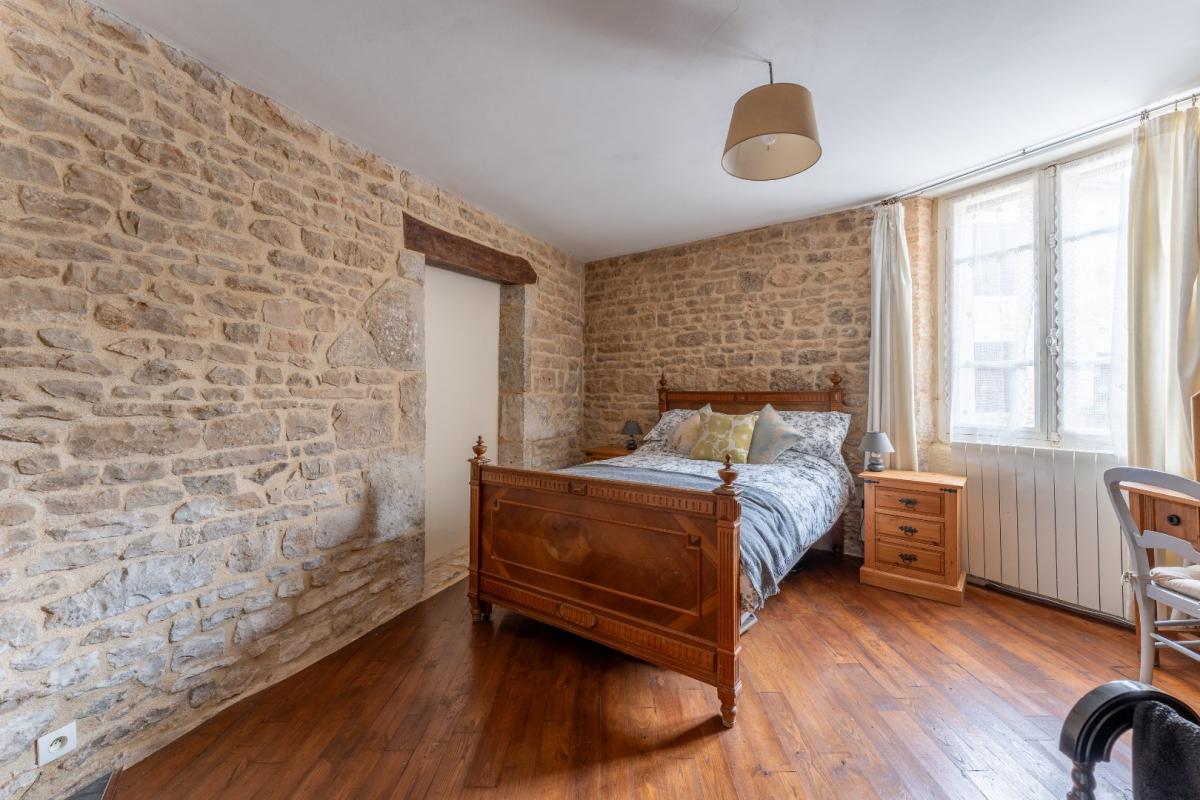 4 bedroom maison in Nanteuil En Vallee, Charente, France