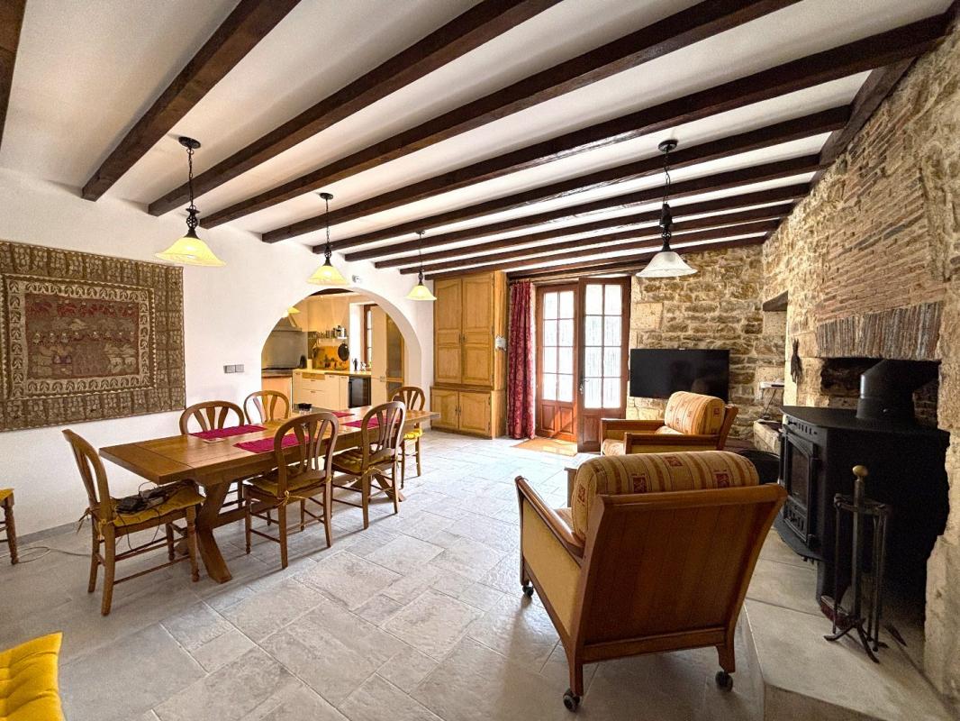 7 bedroom maison in Nanteuil En Vallee, Charente, France – 9C9C0499759A4A4C