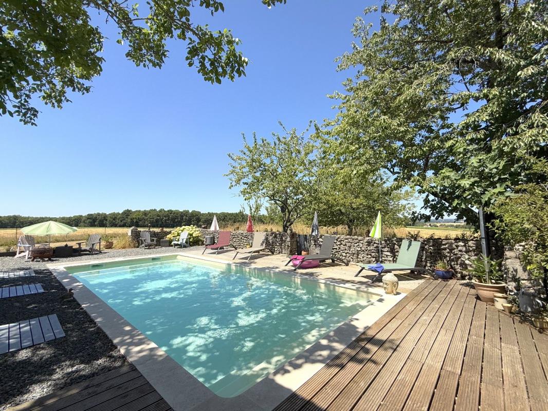 4 bedroom maison in Bellon, Charente, France