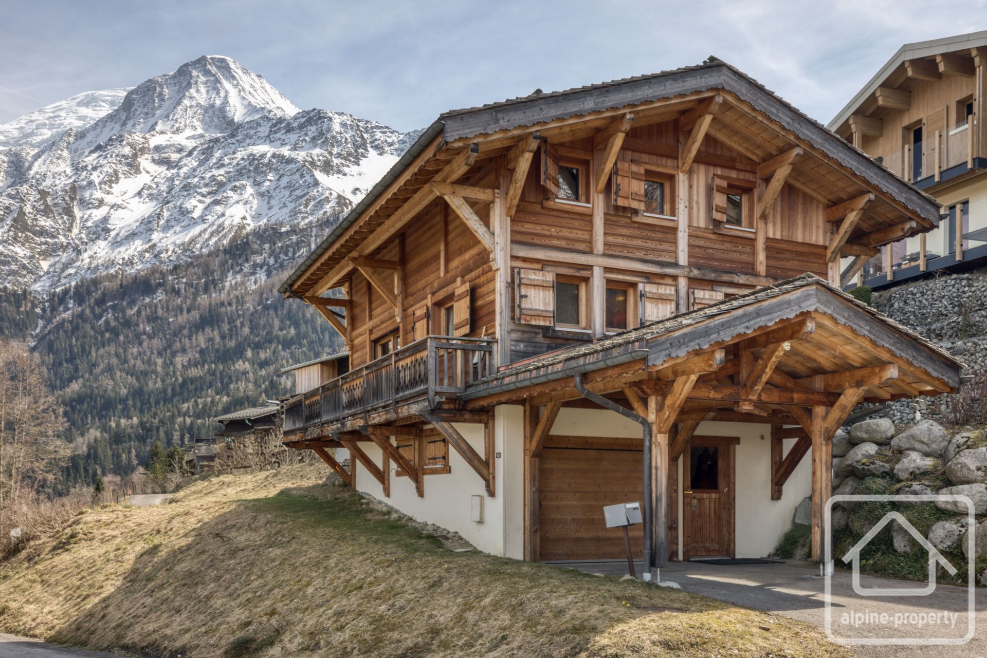 Ski In Ski Out Detached 4 Bed Chalet With Sauna, Ski Room And Garage, Close To Chamonix And Geneva – CHALETMAISONEUVE