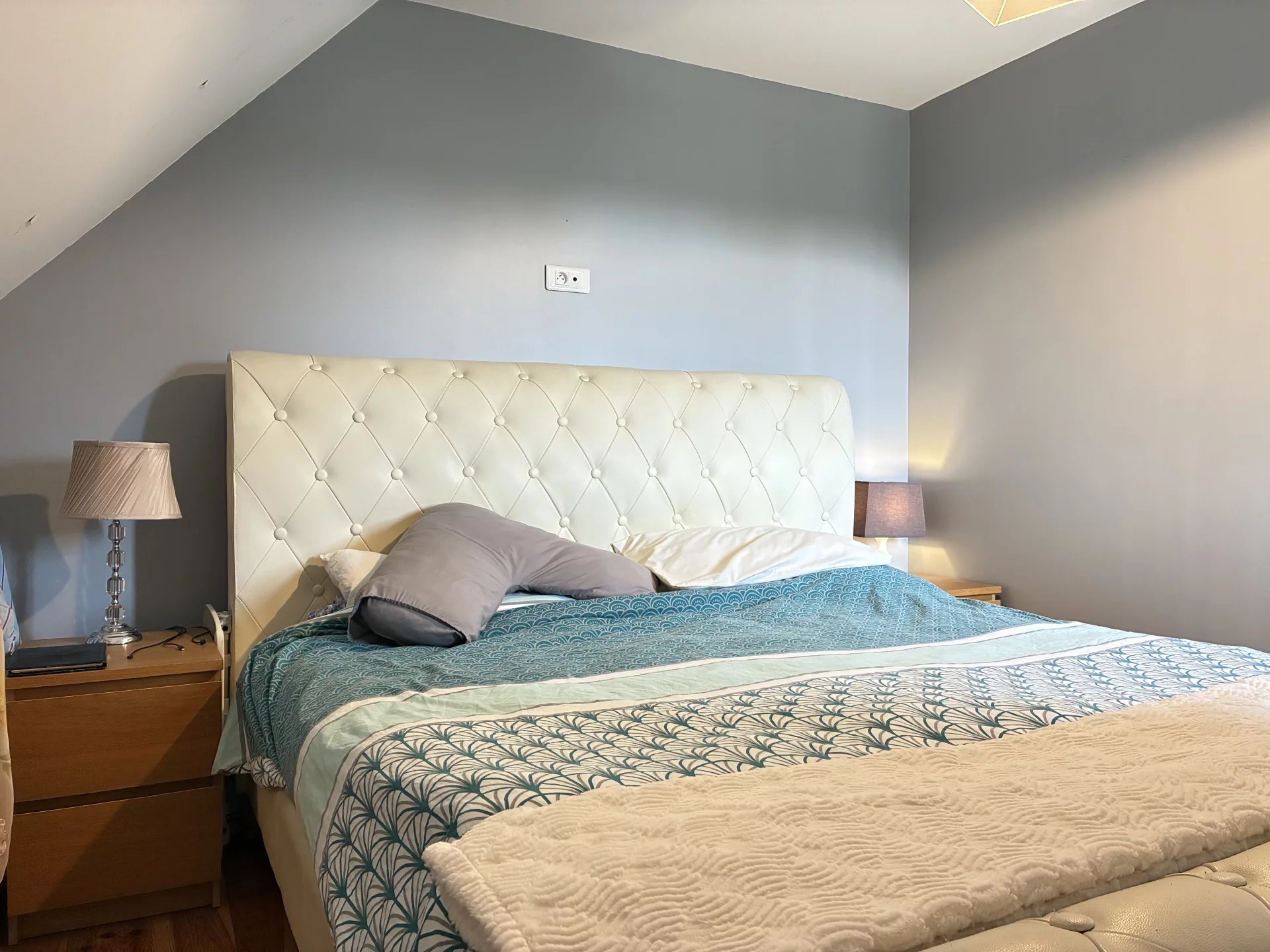 Character house, plus 3-bed guest house and pool!, Poitou-Charentes – France – BVI74220