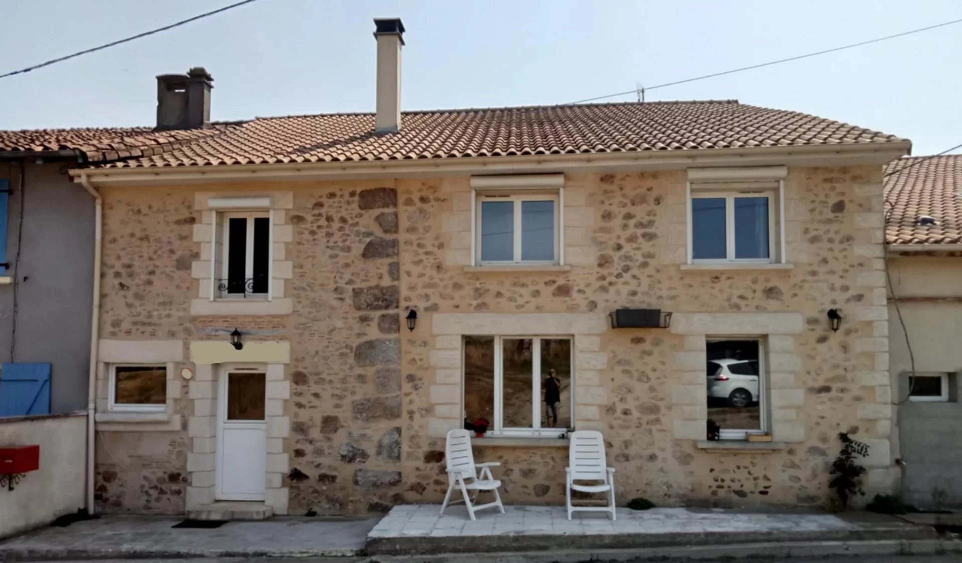 Character and Potential in a Peaceful Country Setting – Barn, Carport and More!, Aquitaine – France – BVI82439