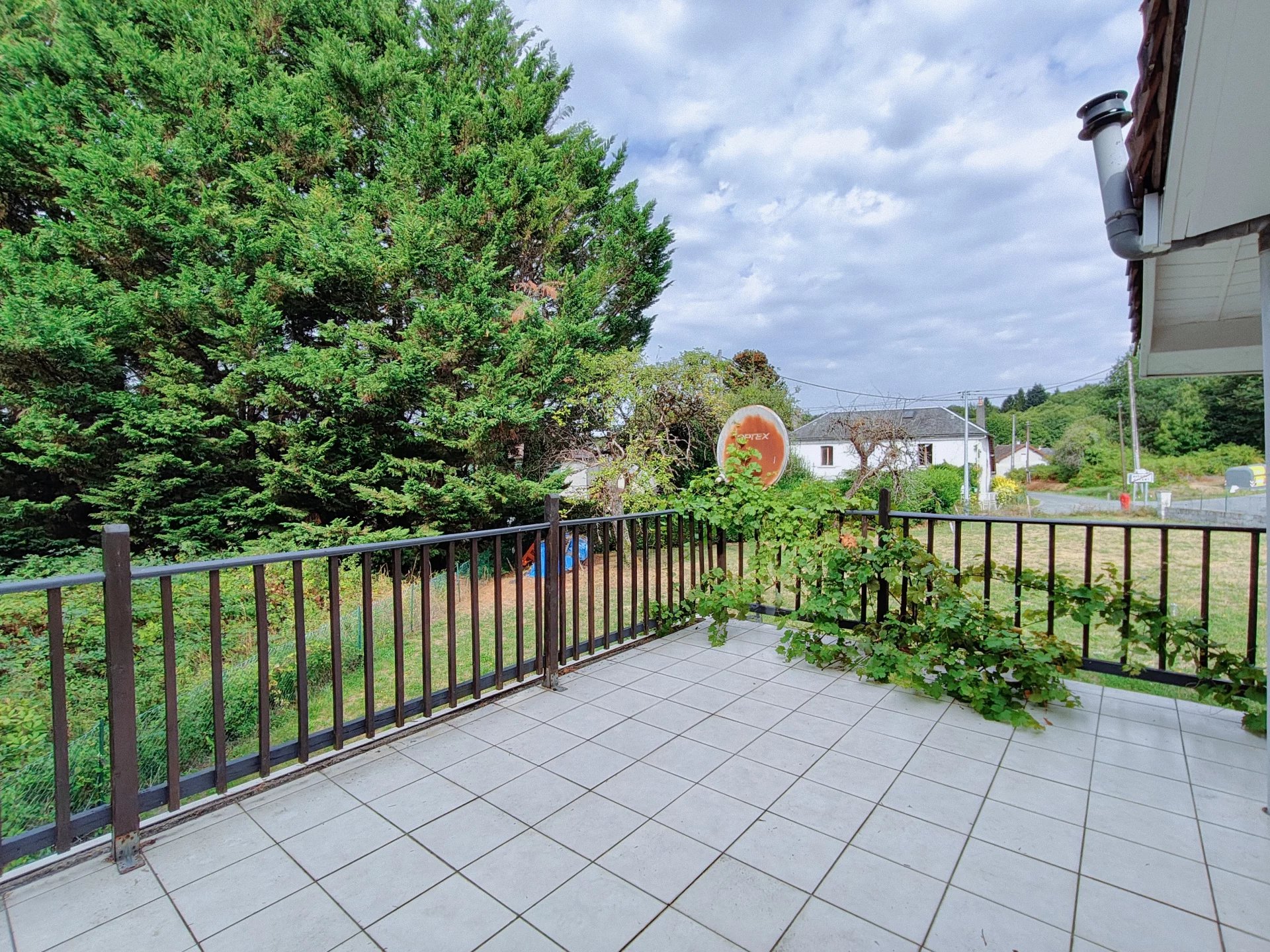 House in Village, Limousin – France – BVI81082