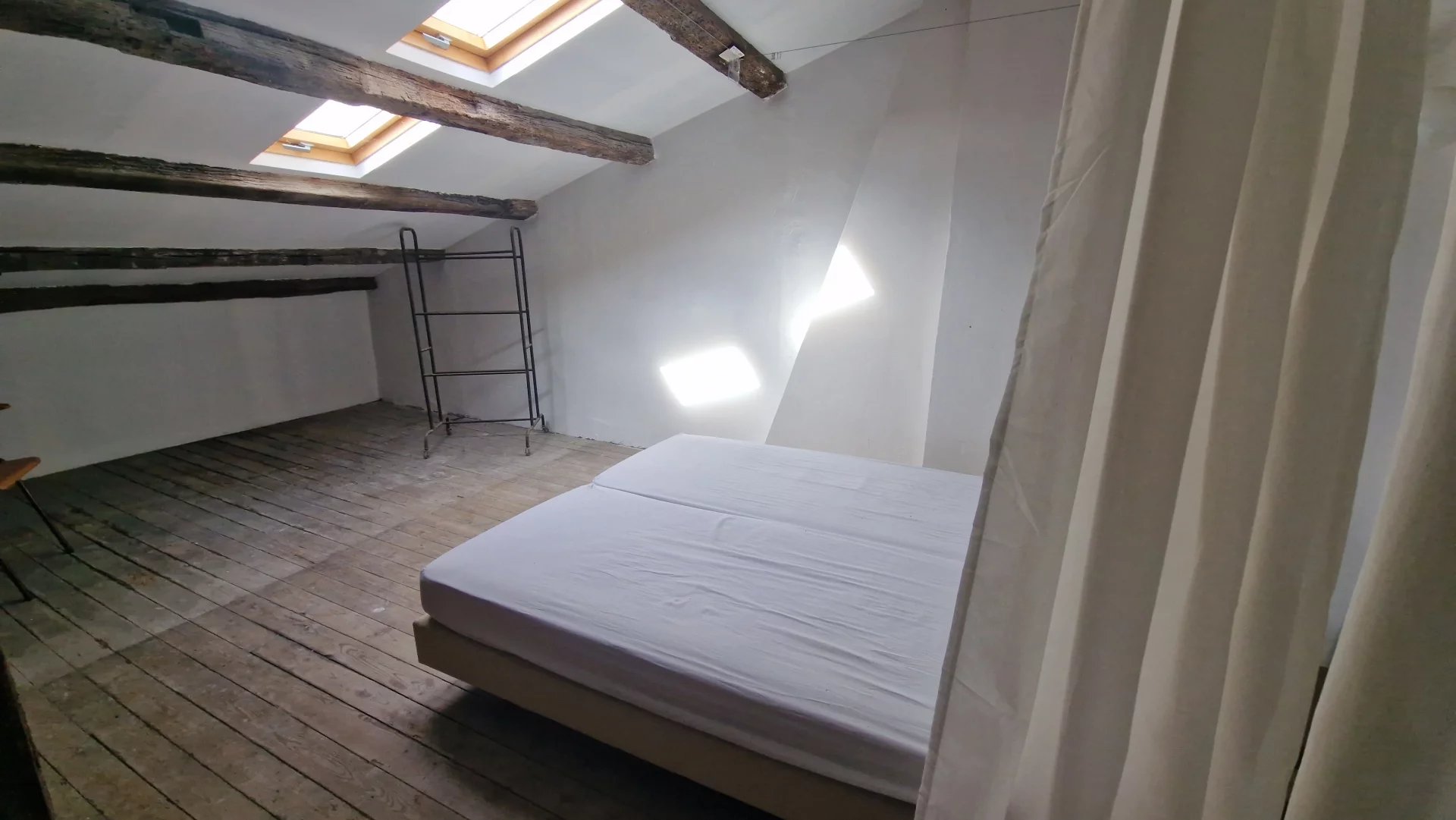 Beautiful apartment in the heart of the village to finish, Aquitaine – France – BVI71671