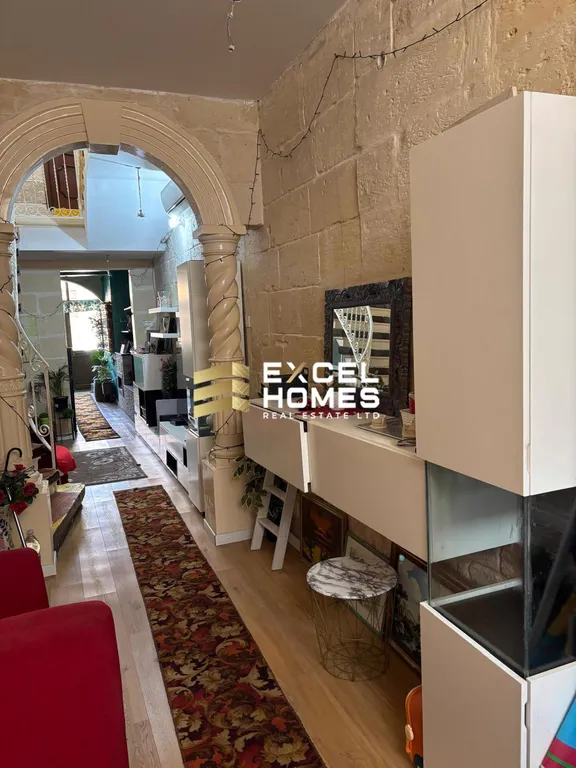 4 bedroom Townhouse in Paola, Malta – 64042