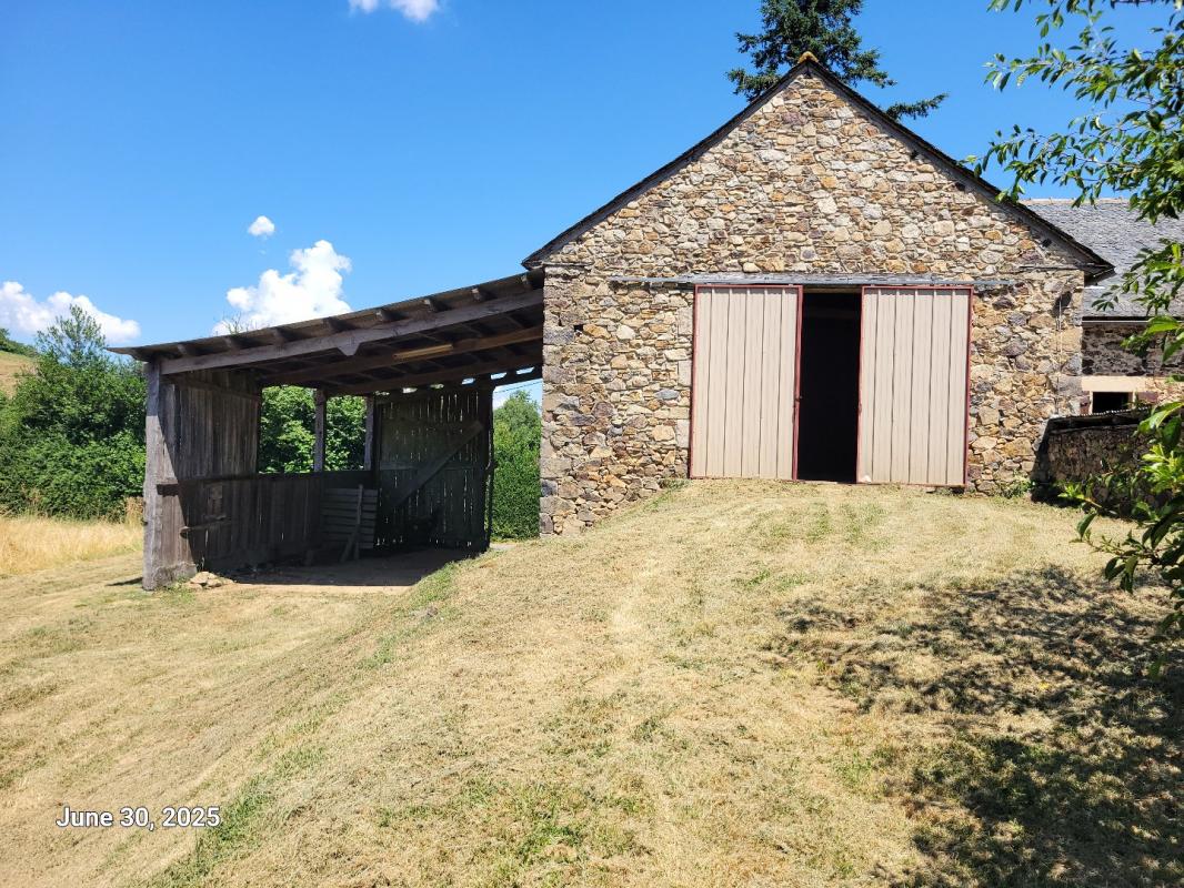 3 bedroom corps de ferme in Morlhon Le Haut, Aveyron, France